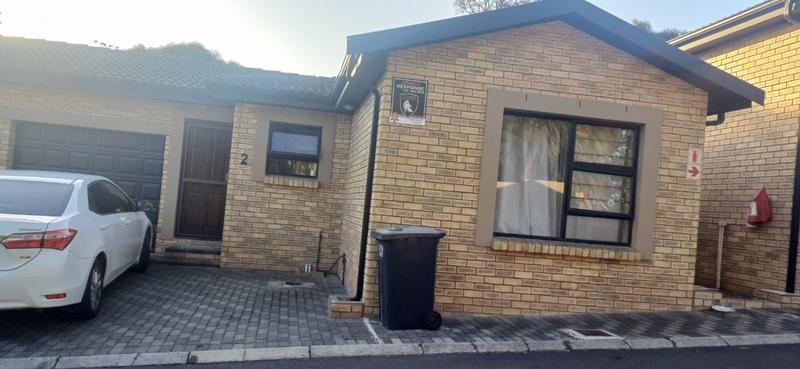 To Let 2 Bedroom Property for Rent in Protea Heights Western Cape
